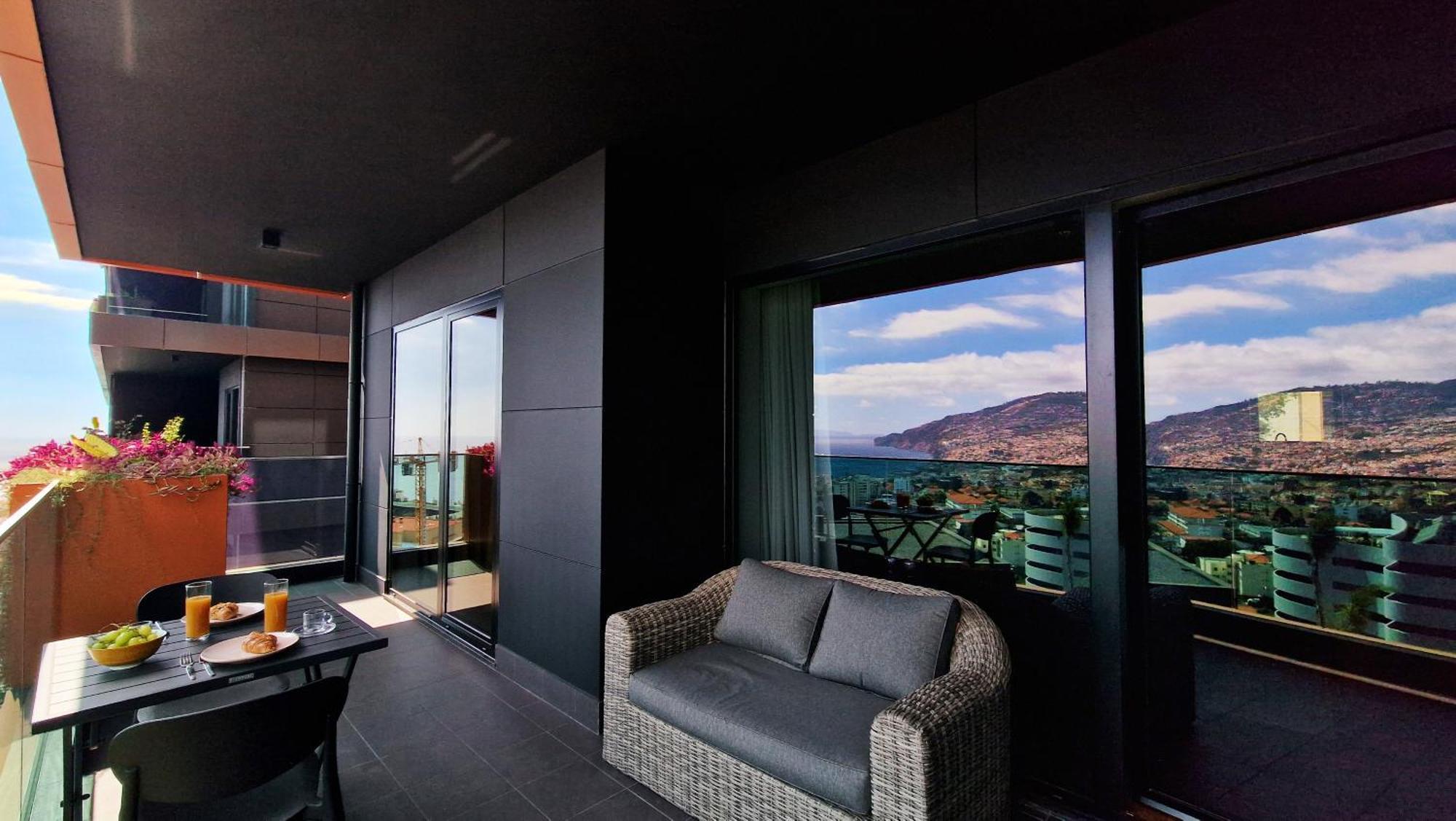 Lux Suite By Lovelystay Funchal  Buitenkant foto